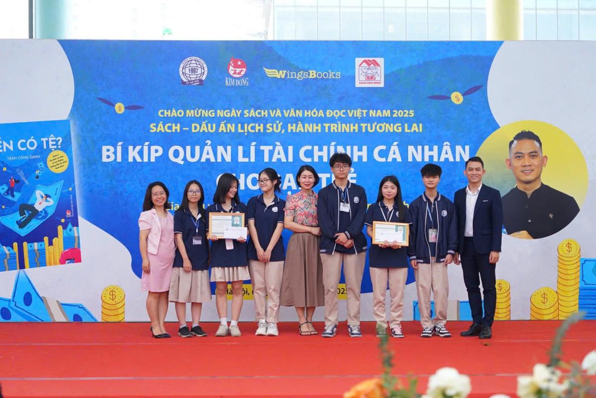 RECAP CHƯƠNG TRÌNH HỘI SÁCH “BÍ KÍP QUẢN LÝ TÀI CHÍNH CÁ NHÂN CHO BẠN TRẺ”